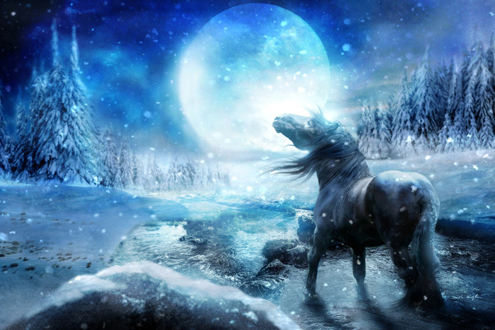 Moon in Winter Solstice - a time to go inwards and discover Yourself - London Herts Essex - Lucia No3