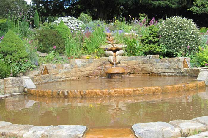 Glastonbury Retreat image