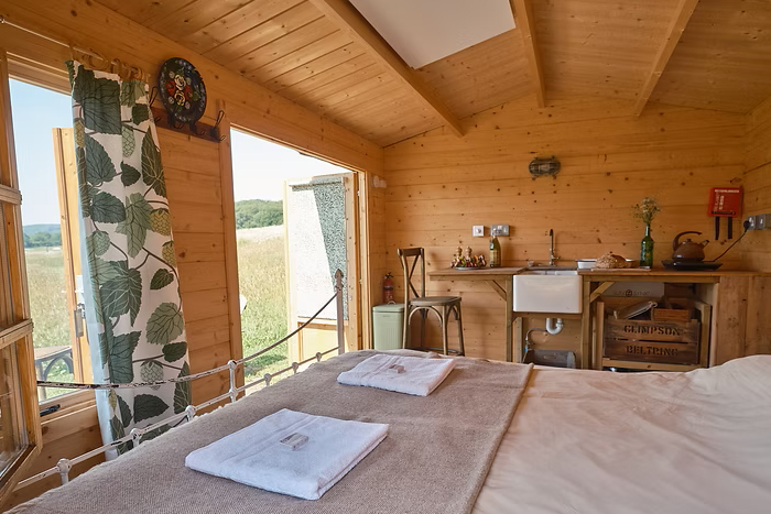 Yurts & Shepherd Huts - pic19